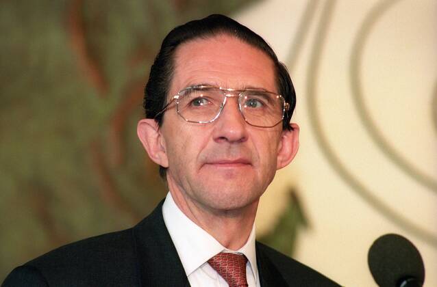 Claes, Willy Willy Claes